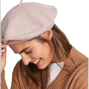 Anthropologie Pale Pink Beret